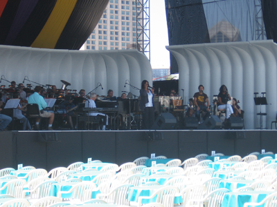 Burt-Rehearsal-Aug-7-2011_400.jpg