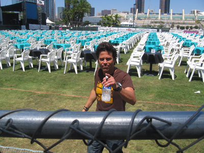 John-Aug-7-2011-rehearsal_400.jpg
